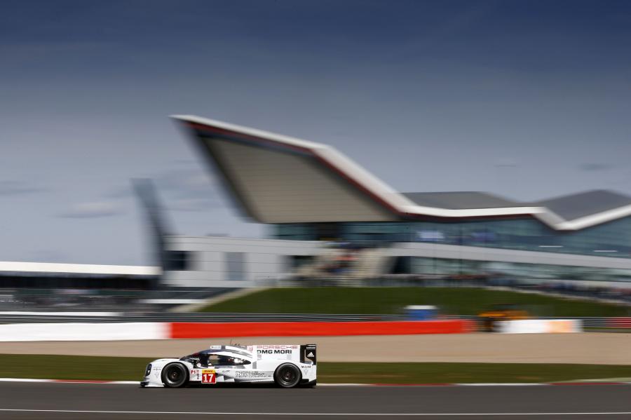  Porsche 919 Hybrid 2015 года  (фото 96 из 481)